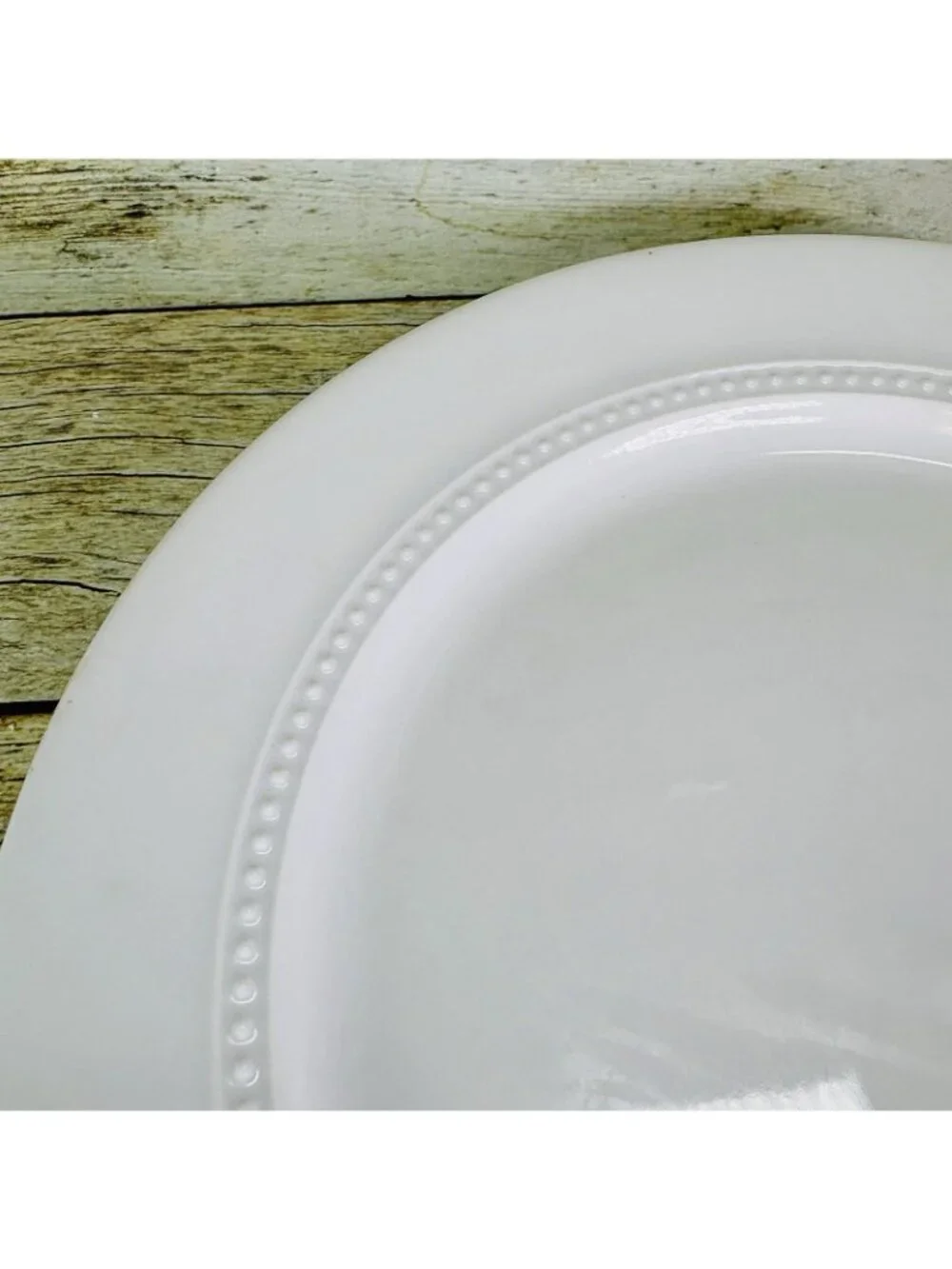 Threshold Target BEADED WHITE Embossed Beaded Band Procelain Dinner Plates Set 2